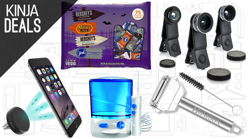 Illustration for article titled Today's Best Gaming Deals: Steam Halloween Sale, Xbox Live Gold, and More